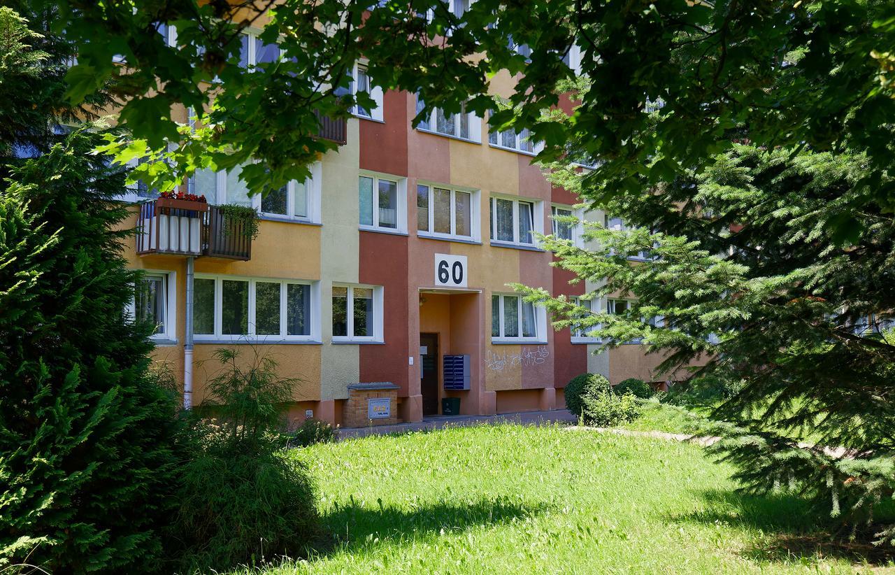 100-Sio Apartamenty Budget II 科沙林 外观 照片